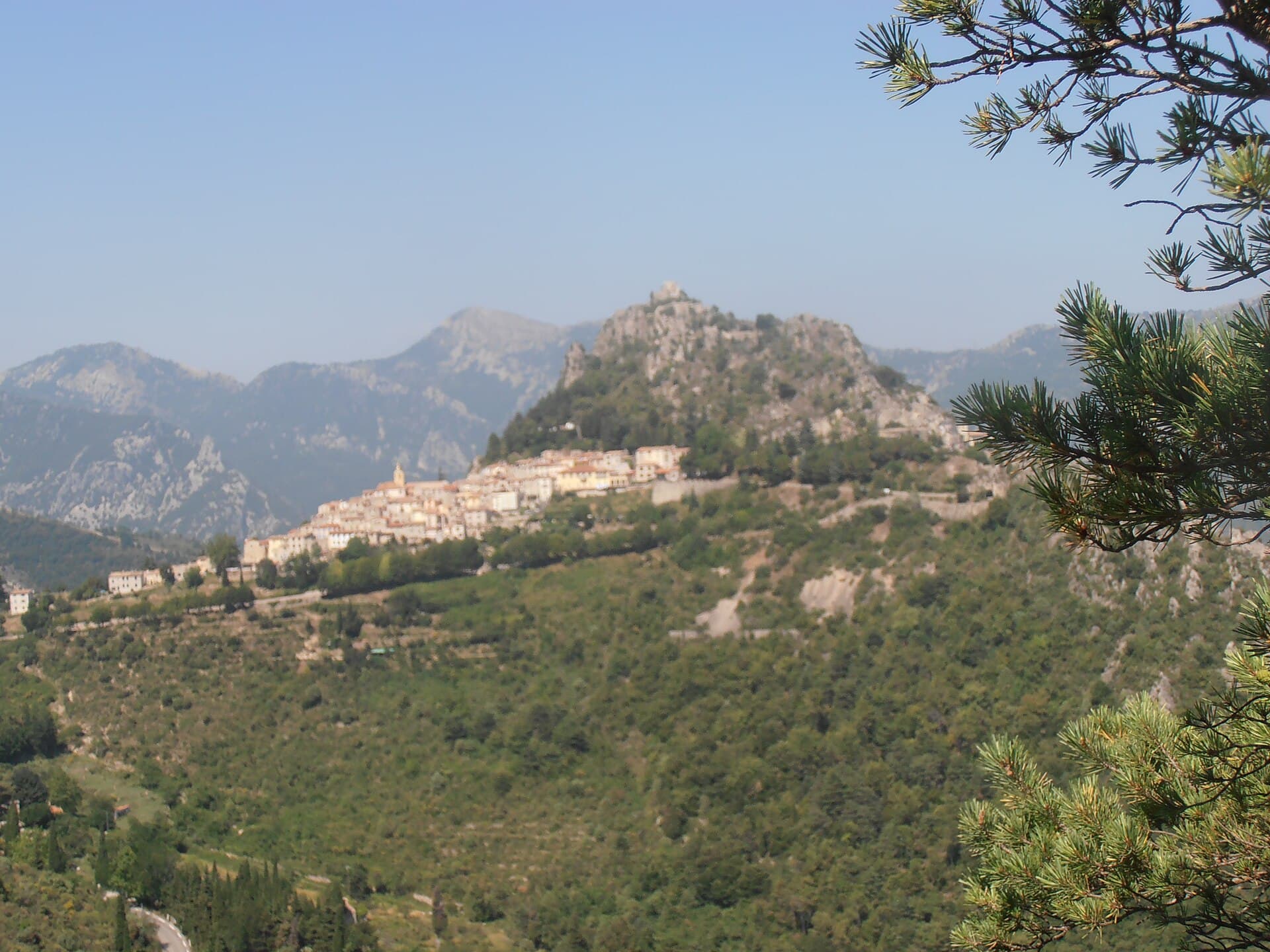 Le village médiéval de Sainte-Agnès