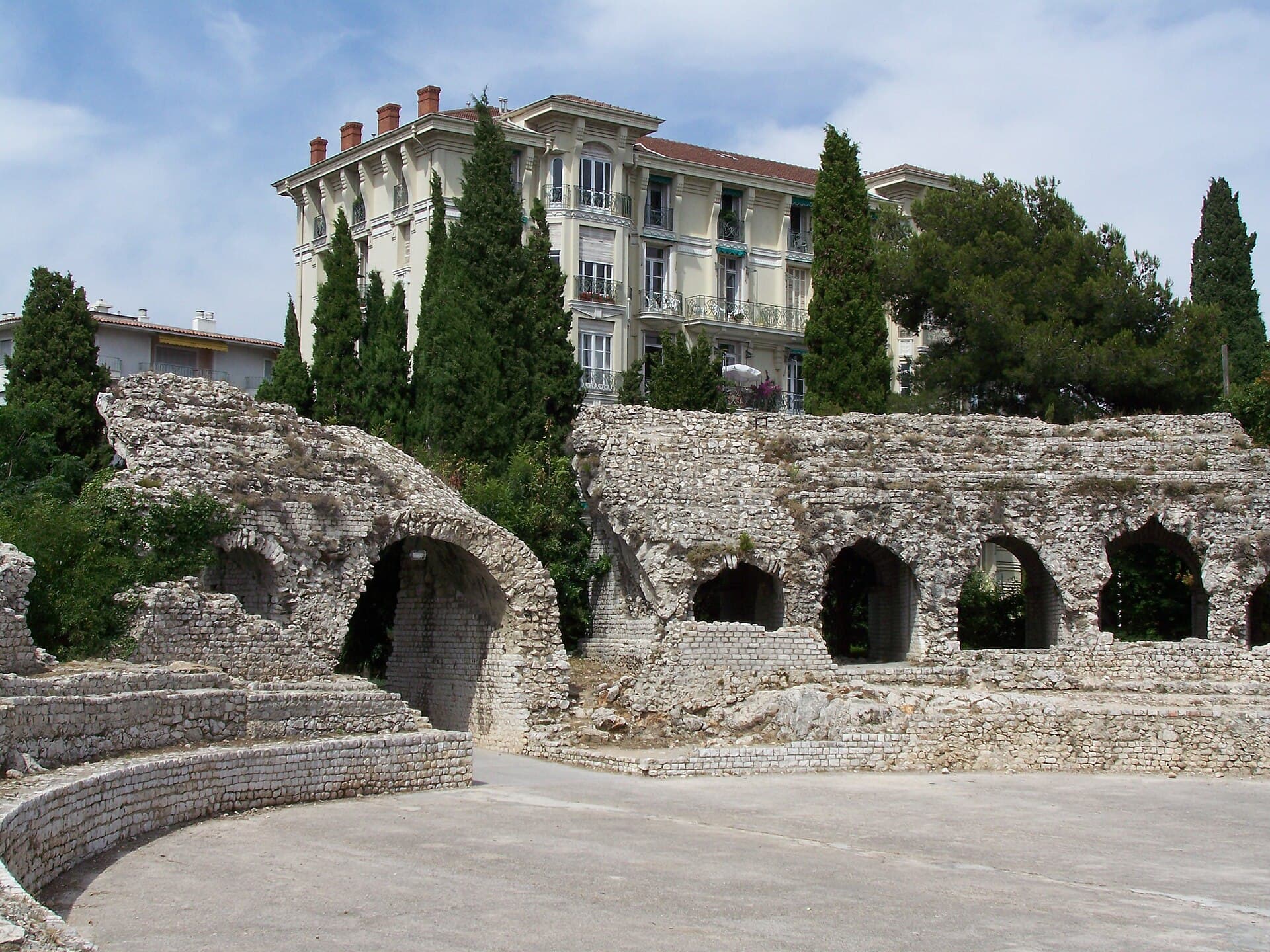 Arènes et parc de Cimiez