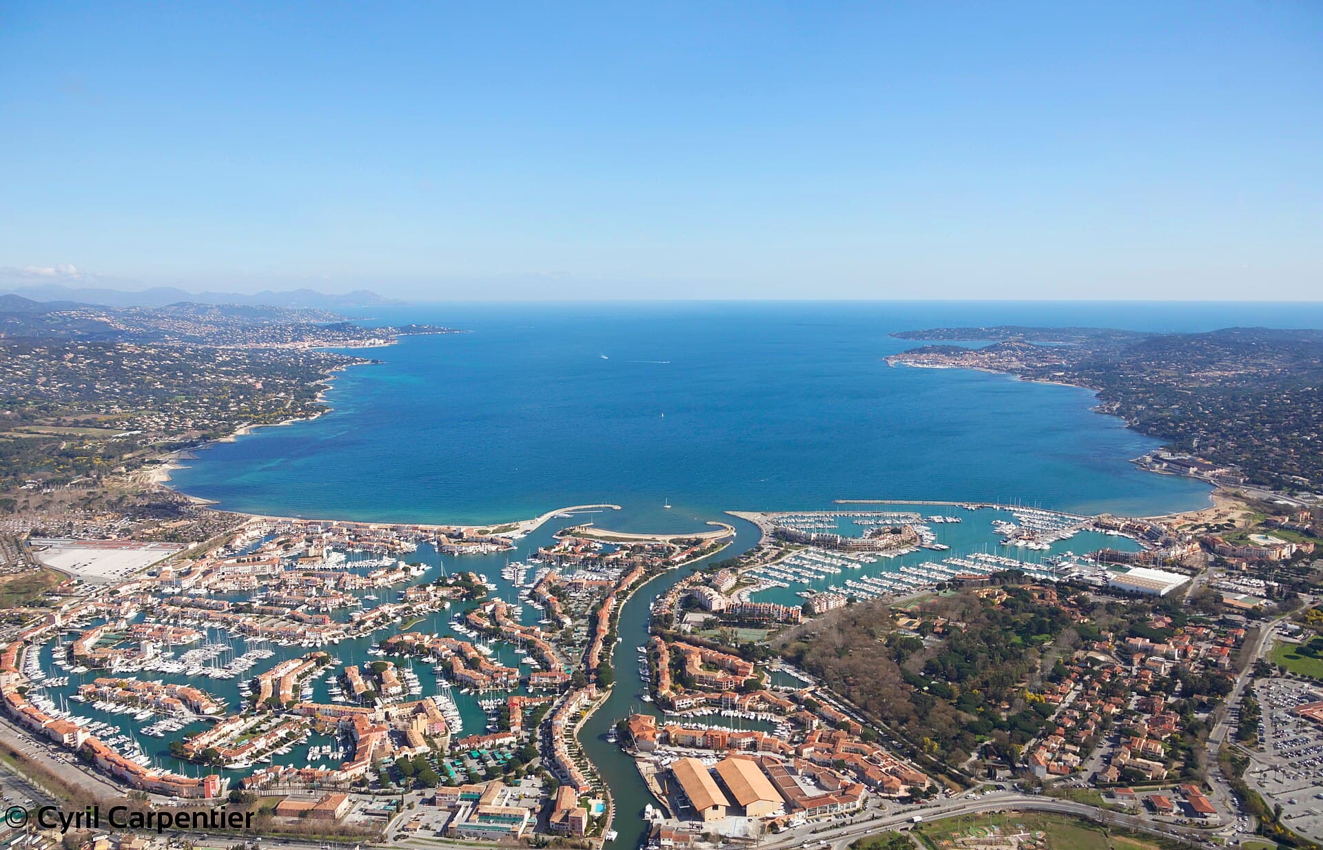 Balade en coche d'eau sur les canaux de Port Grimaud