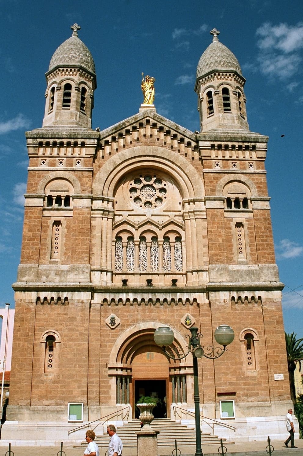 Basilique Notre-Dame-de-la-Victoire