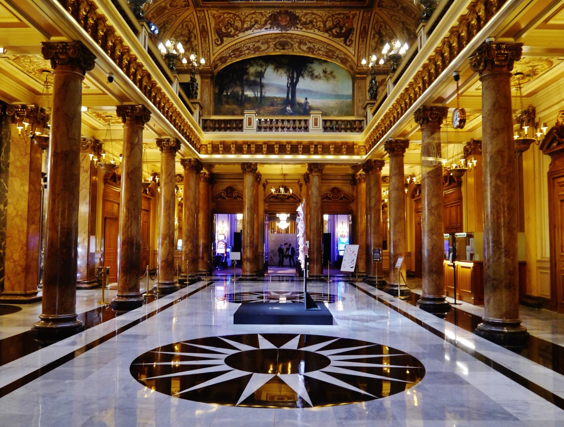 Casino de Monte-Carlo — la visite du matin